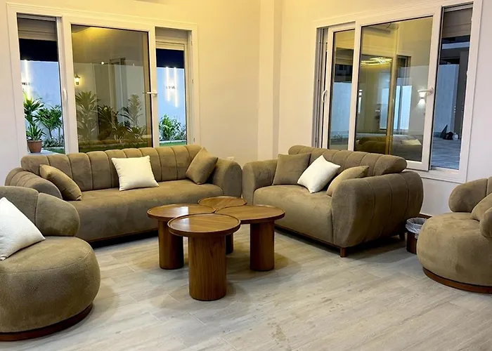 Maya Mia Boutique Szálloda Gurdaka