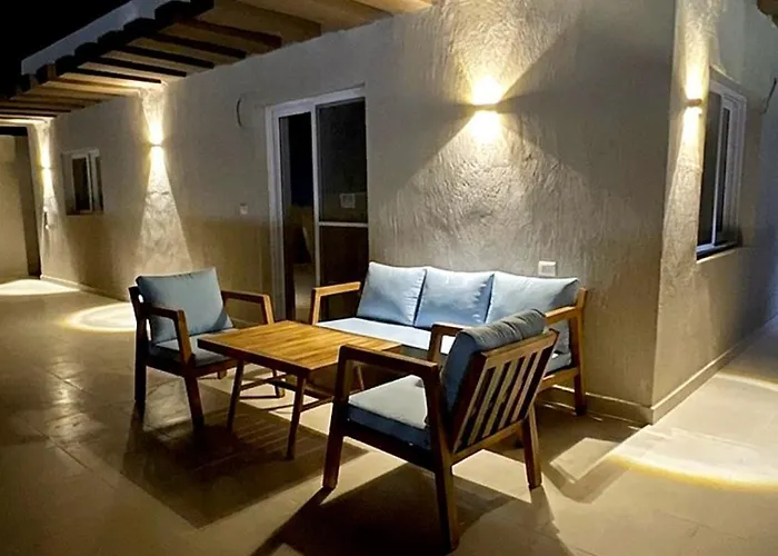 Maya Mia Boutique 3*