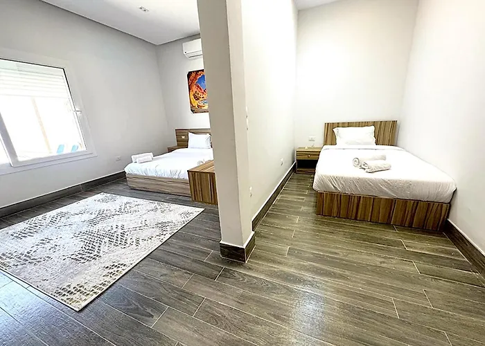 Maya Mia Boutique Szálloda Gurdaka